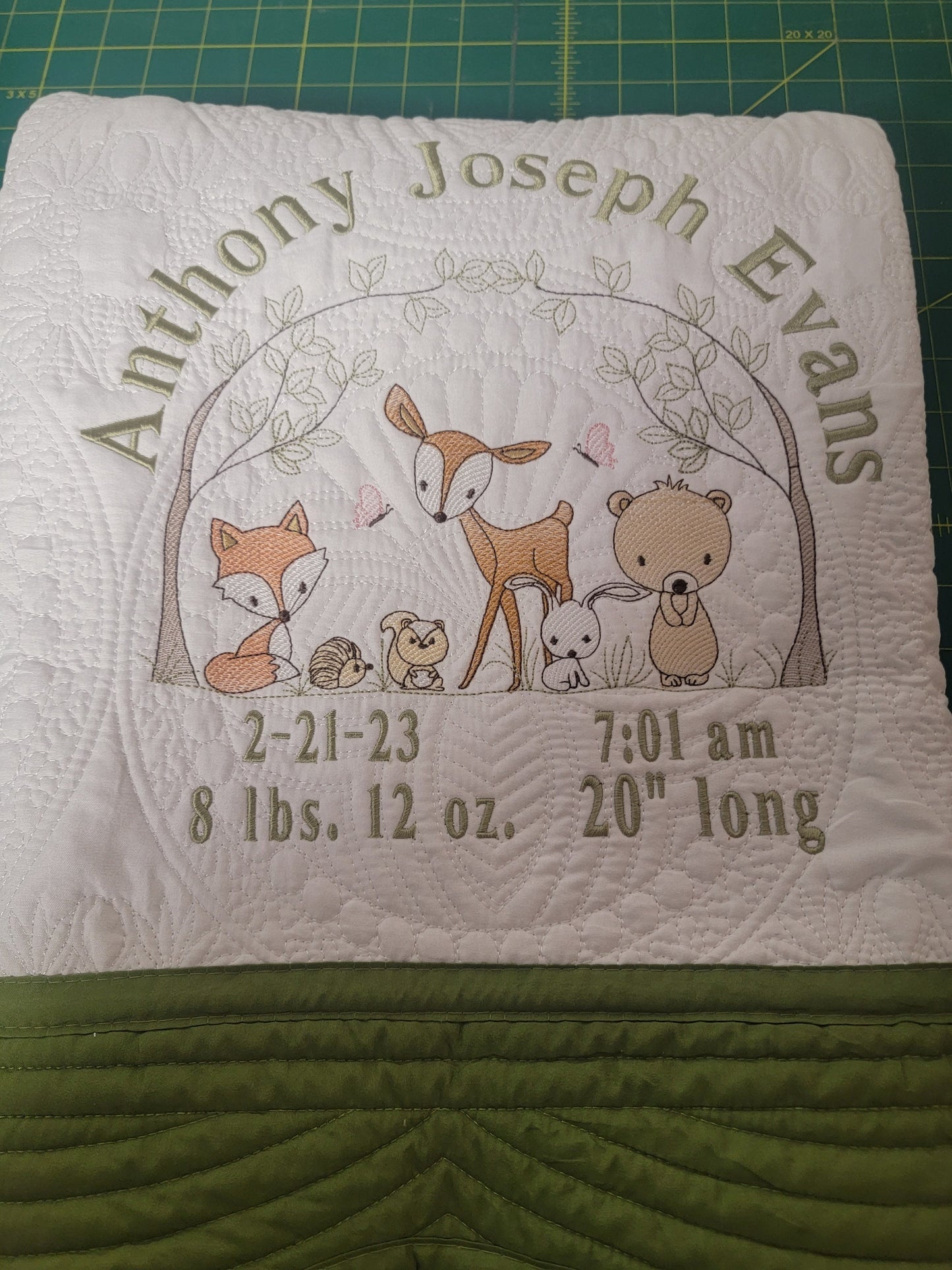 Quilt with Woodland Animals Embroidery for Baby, Infant Toddler, Youth Child cotton, cozy warm heirloom quilt blanket personalized.